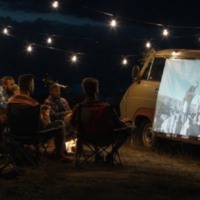  A apărut trailerul pentru FRIENDS și este MINUNAT