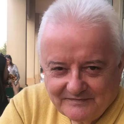 Irinel Columbeanu lansează o nouă carte auto-biografică! Câți bani a încasat în urma celor trei cărți scrie până acum