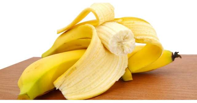 Coaja de banana are efecte miraculoase. Ce poti trata cu ea