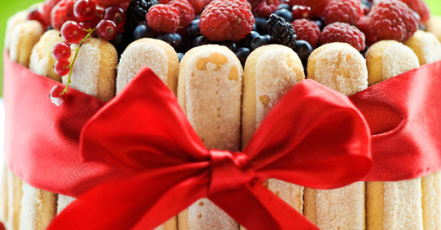 Tort de frisca cu piscoturi