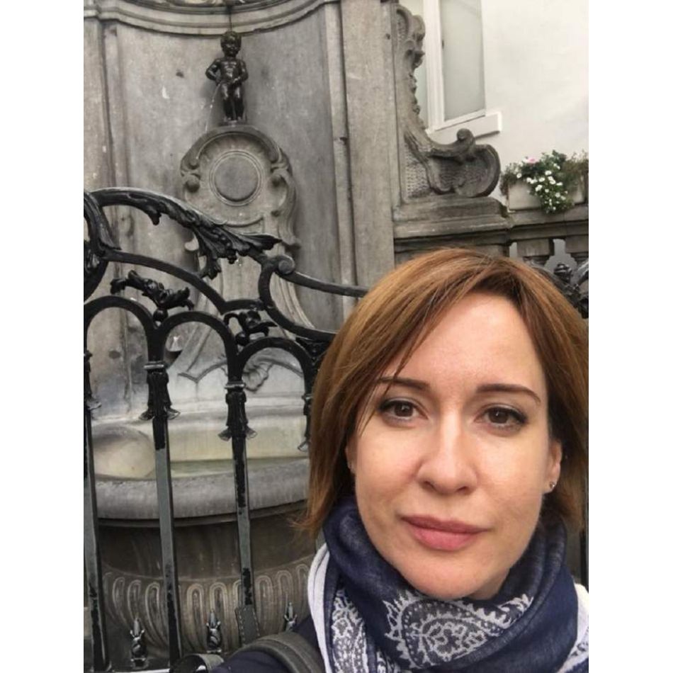 Medeea Marinescu este internată în spital! Actrița a anunțat că și-a amântat spectacolele de la teatru