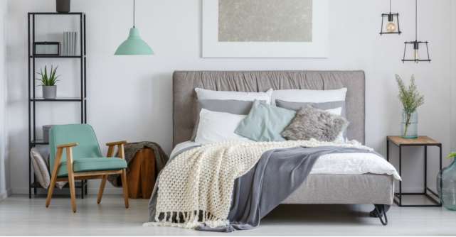 5 cuverturi de dormitor: imprimeuri deosebite pentru seri liniștite 