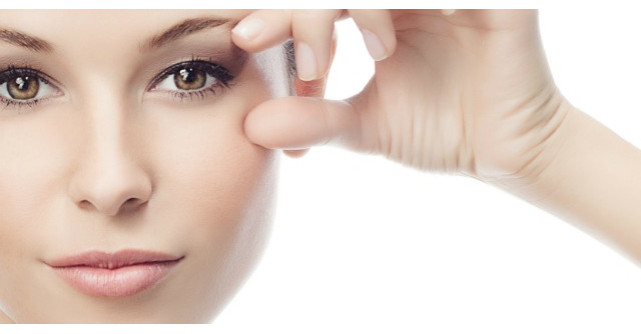 Solutia ieftina care iti intinereste chipul cu cativa ani. Vei scapa imediat de riduri