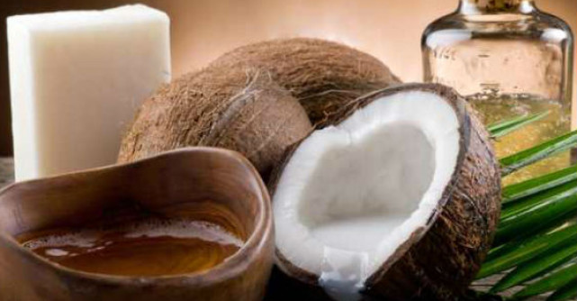 Uleiul de cocos: Secretul asiatic pentru frumusete si viata lunga