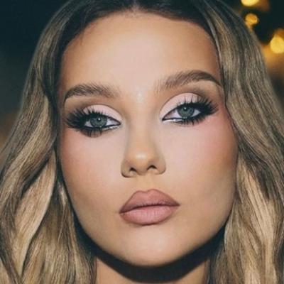 Alessandra lansează două piese speciale de Crăciun, încărcate de emoție și sensibilitate