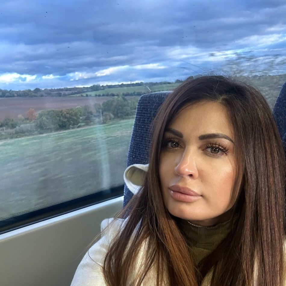 Nicoleta Luciu stârnește controverse în mediul online: Nici nu mi-am dat seama cine este...