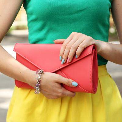 Genti plic casual care se potrivesc in toate tinutele