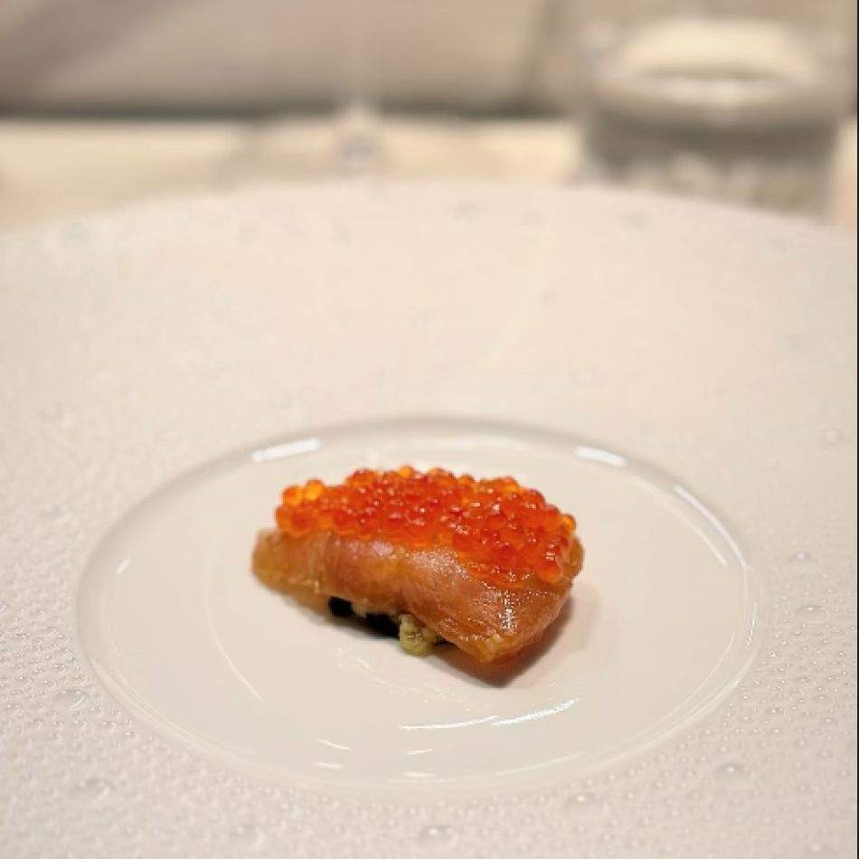 Experiență spectaculoasă în restaurantul cu stea Michelin al lui Richard Abou Zaki. Ce conține meniul chef-ului 