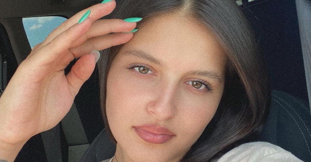 Carmina, fiica lui Liviu Vârciu s-a filmat în timp ce plângea în tren: Aveam o criză existențială!