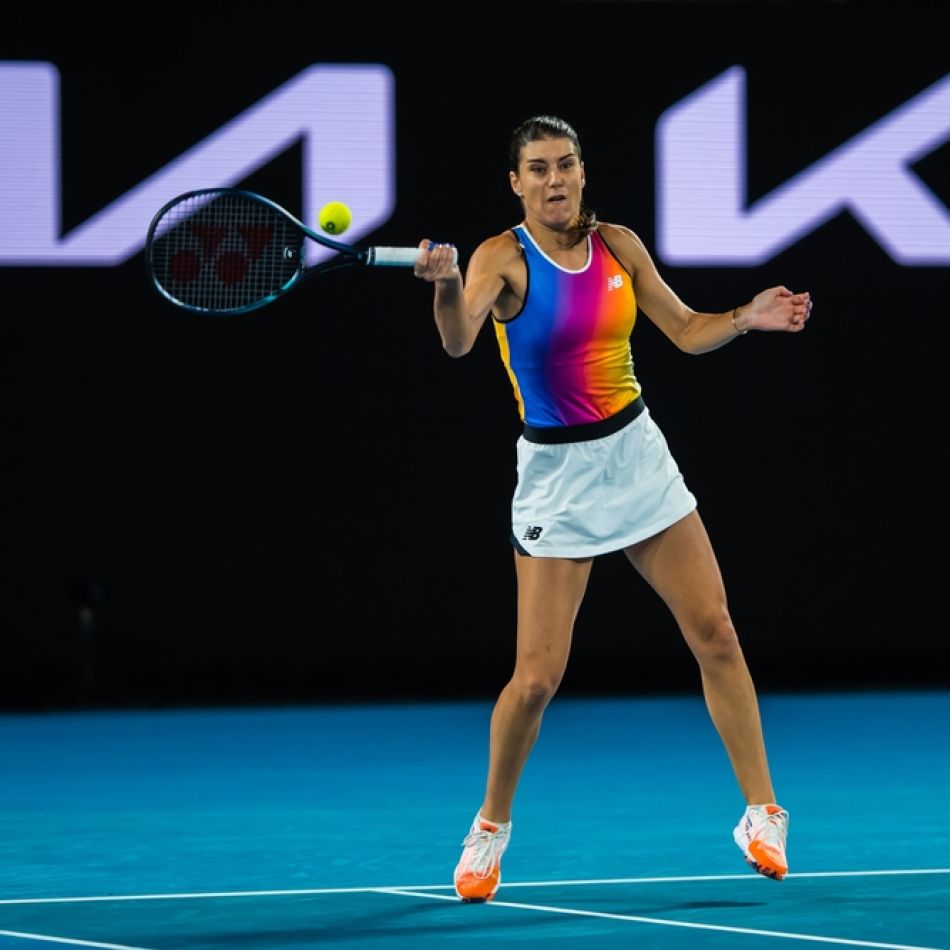Sorana Cîrstea face spectacol la Roma! Victorie uriașă cu Ostapenko și prima semifinală WTA 1000 pe zgură