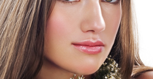 Invata sa aplici corect fondul de ten 