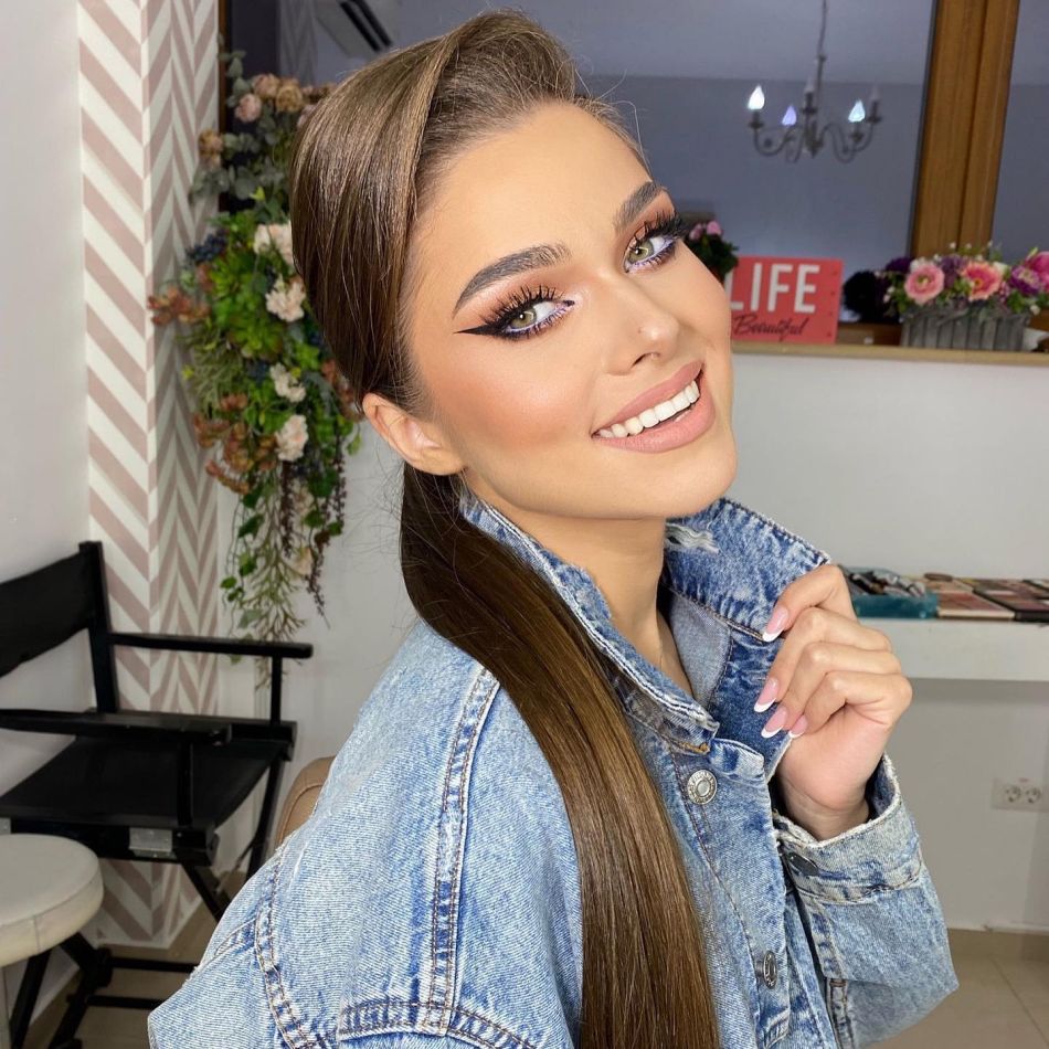 Fotografia adorabilă postată de Theo Rose cu fiul său! Cum l-a surprins artista pe cel mic?