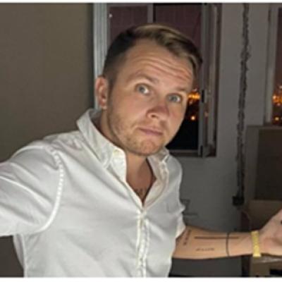 Pamela Anderson l-a refuzat pe Codin Maticiuc: Nu suntem nici în aceeași galaxie...