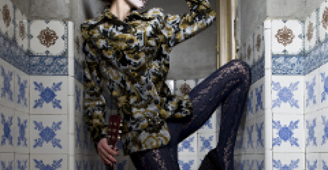 Sophia si-a lansat Sophiaderomania noaptea, in Scoala Centrala