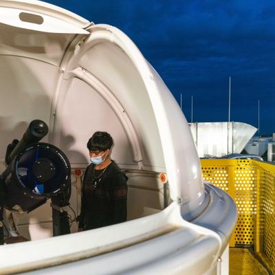 Primii copii s-au uitat la stele din observatorul astronomic de pe Spitalul construit de Dăruiește Viață 