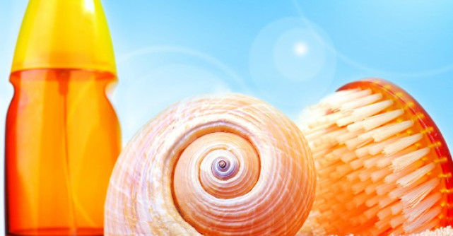 Laboratorul de chimie din cremele si uleiurile pentru plaja