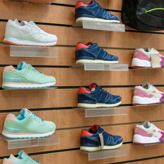 Pantofi sport de trecut in wishlist pentru Black Friday 2017!