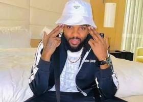 Fotbalistul Aaron Boupendza, găsit mort în China. Ipoteza sinuciderii, printre cele investigate de anchetatori