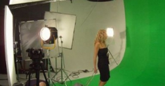 Dana Savuica se dezbraca pentru o noua reclama