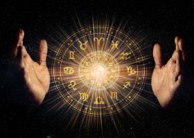 Top 5 zodii care pășesc într-un nou ciclu karmic odată cu intrarea Soarelui în Săgetător