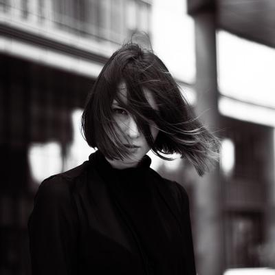 Femeia care se iubește pe ea însăși devine cea mai mare frică a unui bărbat slab