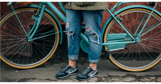 Imprumuta din stilul vestimentar al barbatilor!