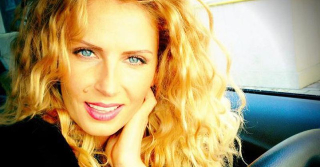 Andreea Bănică îți dezvăluie secretele unei supe de găluște senzaționale! Modul de preparare este totul