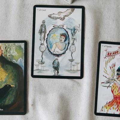 Tarot Zilnic: Cine stă în calea iubirii voastre?