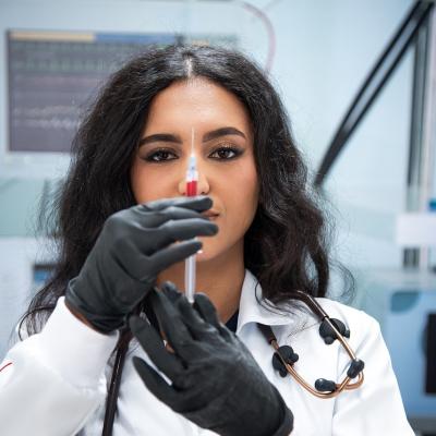 Am fost diagnosticată cu HPV. Ar trebui să îl anunț pe fostul partener? 