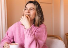7 obiceiuri care îți distrug dinții fără să îți dai seama