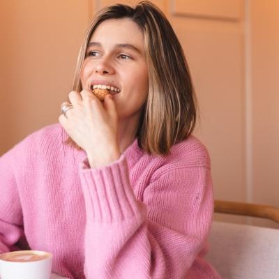 7 obiceiuri care îți distrug dinții fără să îți dai seama