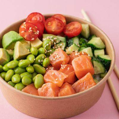 Un preparat cu specific hawaian, noua atracție culinară a românilor. Ce este poke și cât de des îl comandă utilizatorii Glovo