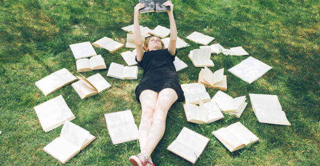 Trei cărți care îți vor reaminti de vacanță