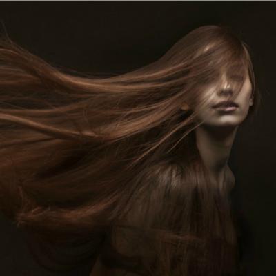 9 Motive pentru a iti lasa parul lung