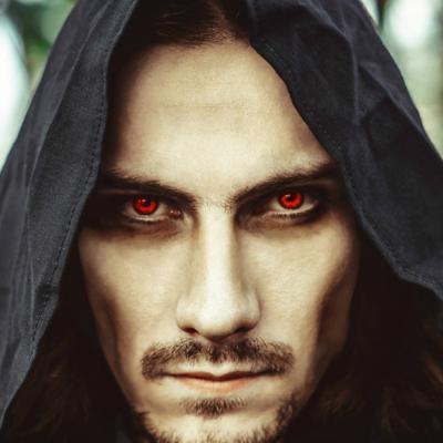 Opt pași pentru a te proteja de vampirii energetici