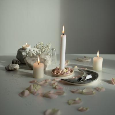 Ritual pentru eclipsa parțială de Lună în Pești din 28 august 2026: eliberează trecutul și fă loc liniștii interioare