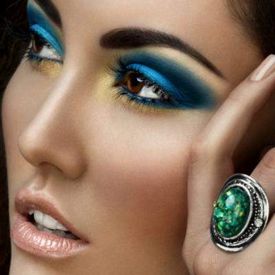 Poarta bijuterii cu smaralde si poti fi protejata de infidelitate