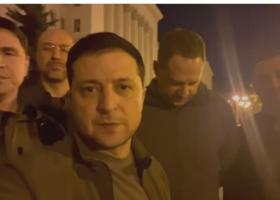Rușii cred că Vladimir Zelenski se ascunde la Brașov, scrie o agenție de presă de la Moscova