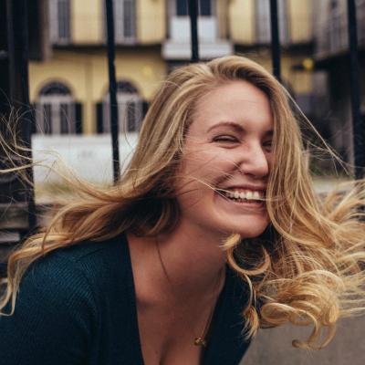 5 motive pentru a-ți vopsi părul cu produse care nu conțin amoniac