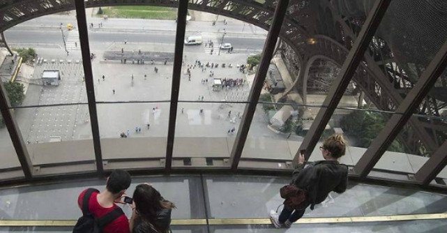 Saint-Gobain: semnificatia zilei de 14 iulie din perspectiva celor mai emblematice cladiri din Franta