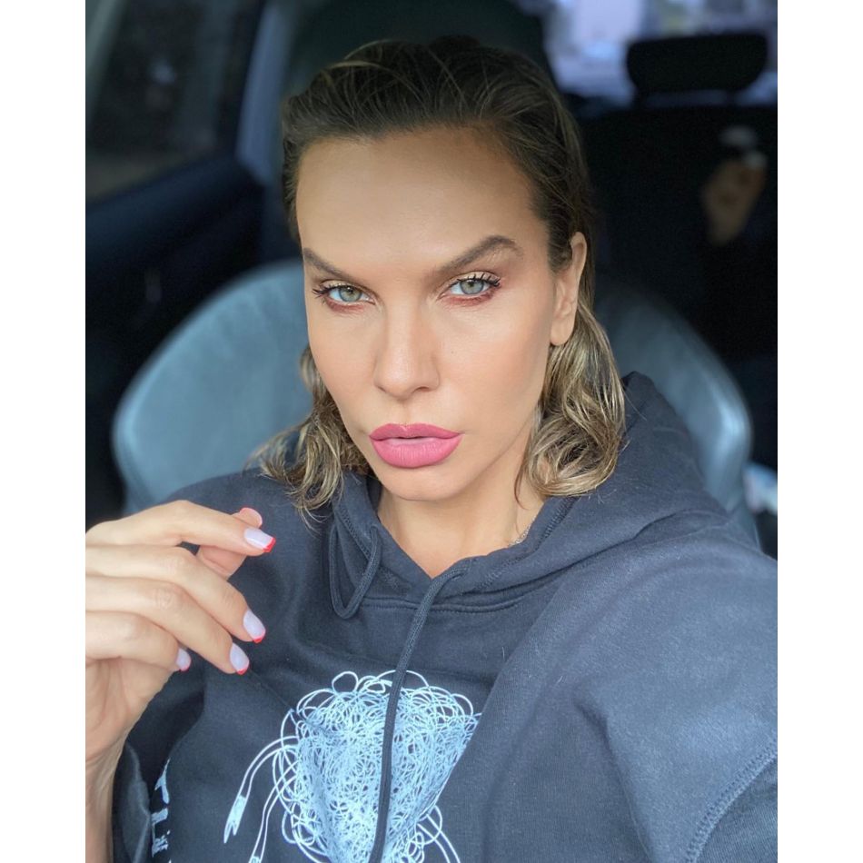 Rețeta delicioasă de clătite a Annei Lesko! Kefirul, ingredientul secret! 