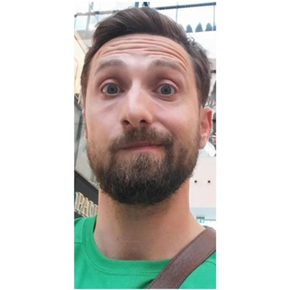 Dani Oțil a trecut prin momente teribile. Prezentatorul tv a fost bătut de o gașcă de băieți până la sânge