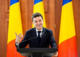 Nicușor Dan, reacție după imaginile în care o sărută pe Mirabela Grădinaru. Nu am dat aprobare pentru așa ceva...
