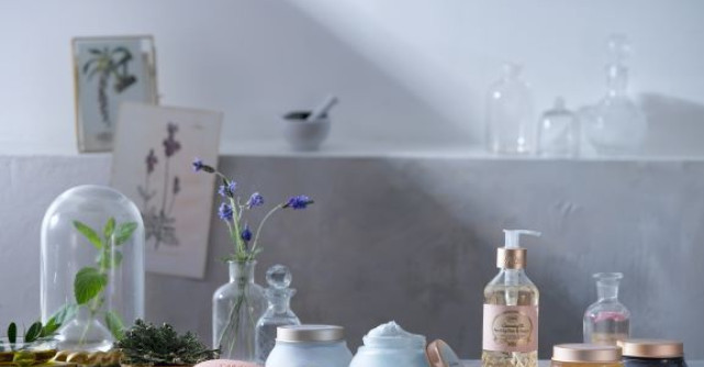 Cea mai frumoasă versiune a ta scoasă la iveală de noua colecție Sabon: Fresh & Glow