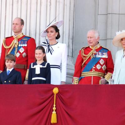 FOTO: Kate Middleton, apariție remarcabilă la Palatul Windsor. Prințesa de Wales STRĂLUCEȘTE