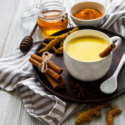 Vegis.ro: Mierea de Manuka, alimentele si cosmeticele organice, preferatele romanilor  care isi doresc sa traiasca sanatos