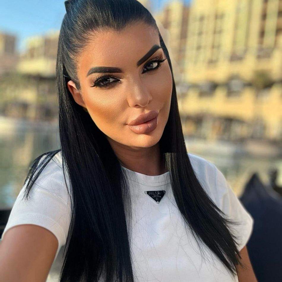 Prima reacție a familiei Tonciu, după ce s-a găsit o grenadă în fața porții casei lor: Asta nu este o glumă...