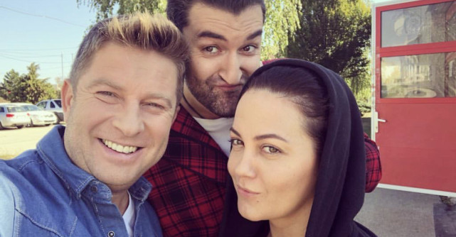 Andreea Caranda: Visam cu ochii deschisi cum vad lumea dintr-un capat in altul