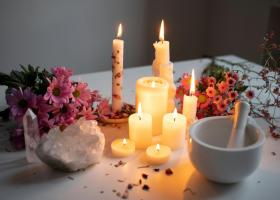 Ritual pentru Echinocțiul de Primăvară: reînnoirea energiei, echilibru și claritate interioară