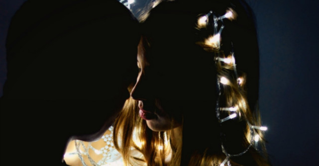 Esti dependenta de iubire? Cum  stii ca iubesti ideea de a fi intr-o relatie de cuplu?